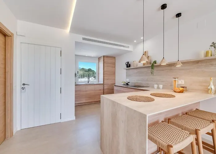 New Modern Townhouse In