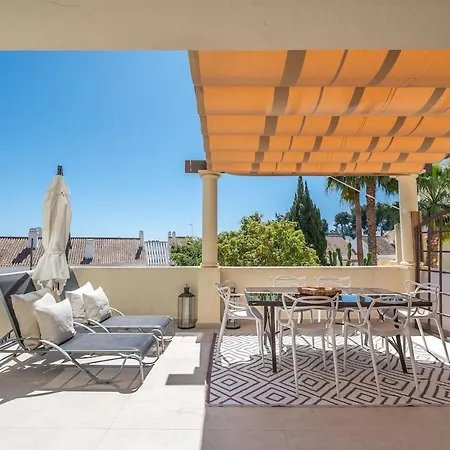 New Modern Townhouse In